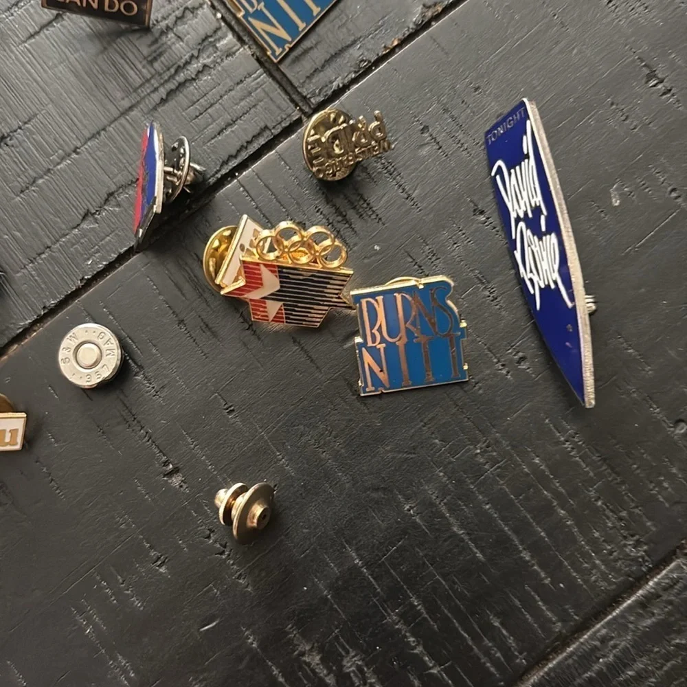 Assorted Vintage Pins Collection Lot Bundle
